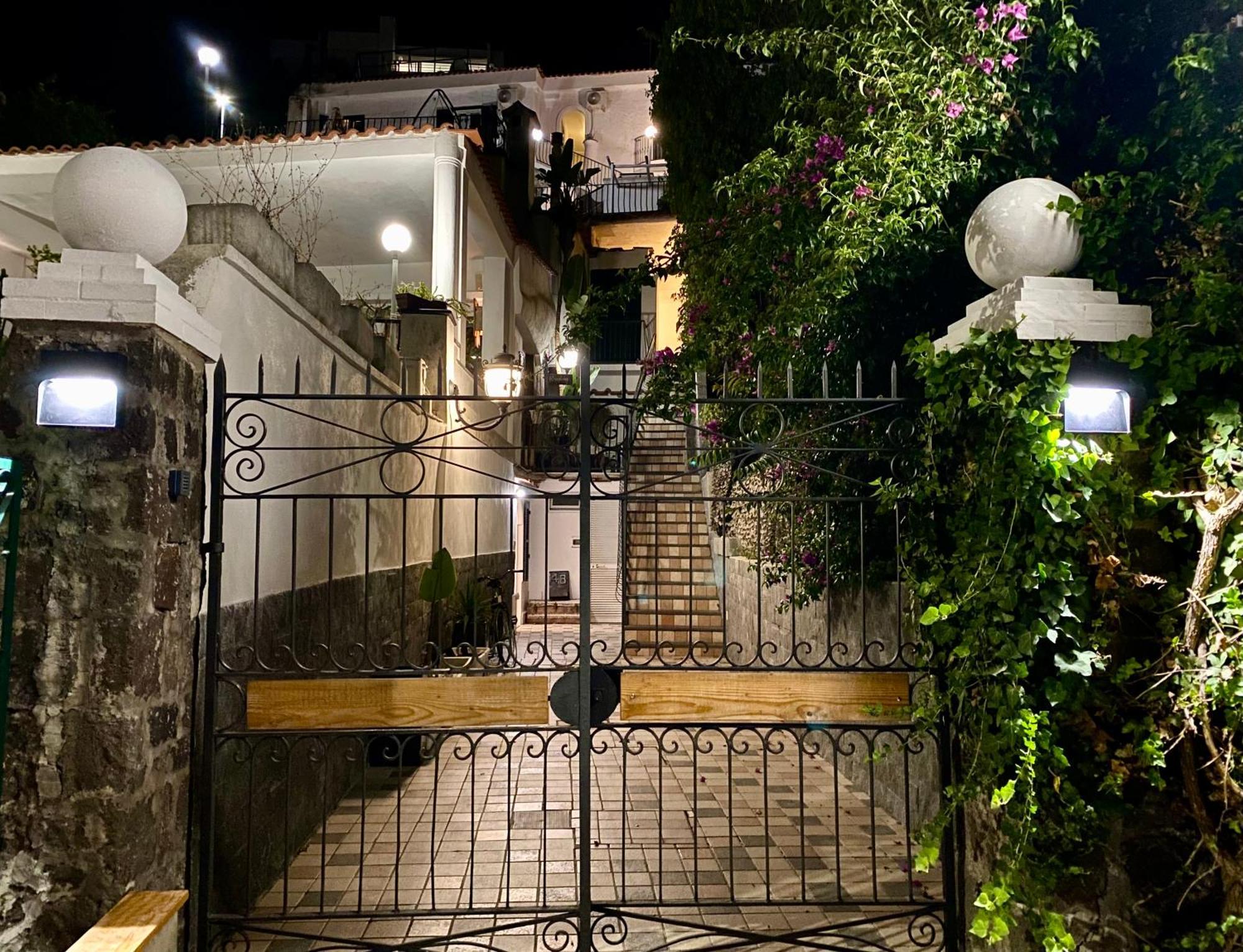 Black Market Hotel Ischia Exterior foto
